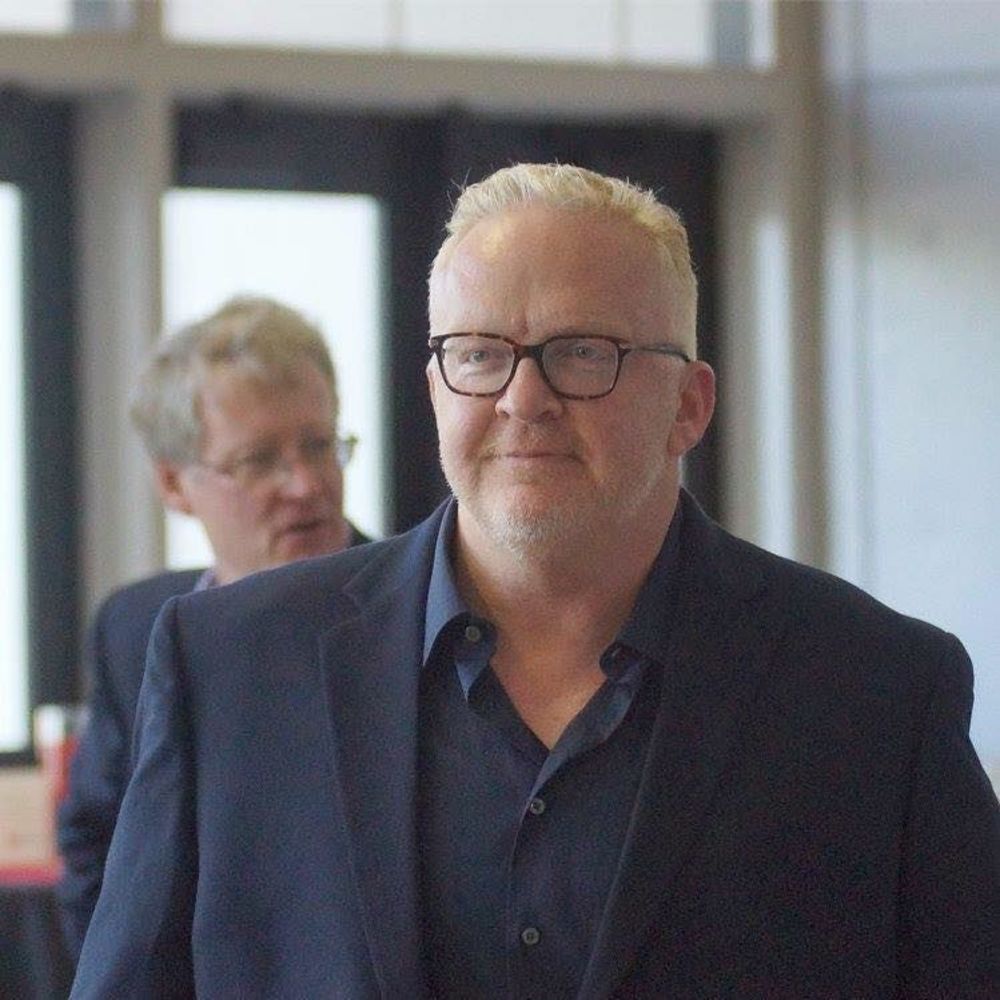 Meet your Posher, Joe